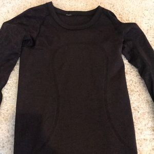 LULULEMON Purple Long sleeve Shirt